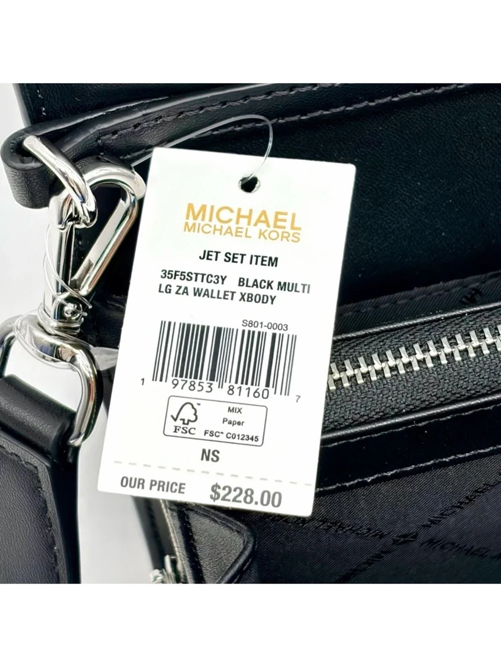 MICHAEL KORS Jet Set Travel Ombré. Crossbody Zip Around Wallet Black